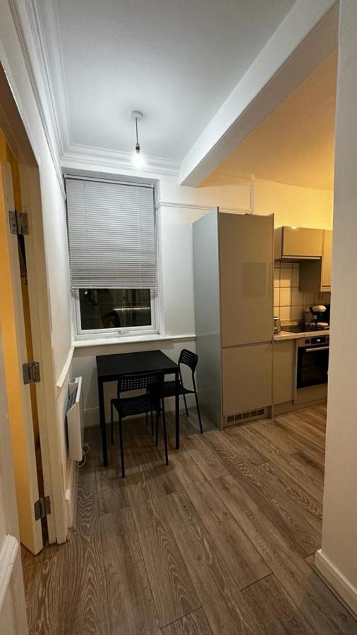Wandsworth Guest Studio 64 ลอนดอน ภายนอก รูปภาพ