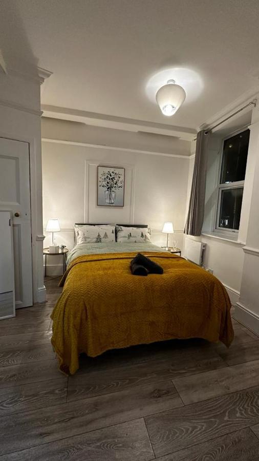 Wandsworth Guest Studio 64 ลอนดอน ภายนอก รูปภาพ
