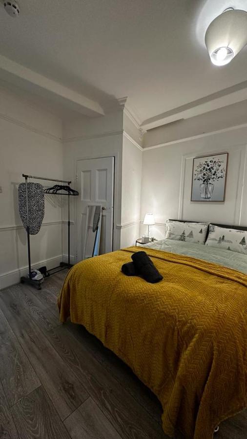 Wandsworth Guest Studio 64 ลอนดอน ภายนอก รูปภาพ