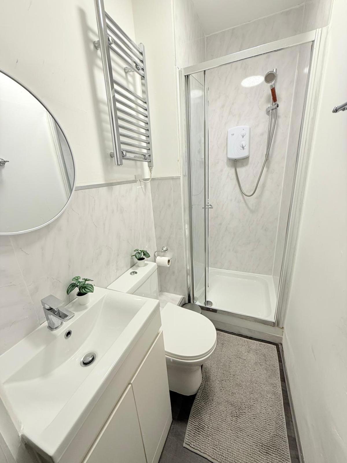 Wandsworth Guest Studio 64 ลอนดอน ภายนอก รูปภาพ